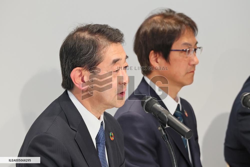 Mitsui Chemicals President Change Press Conference