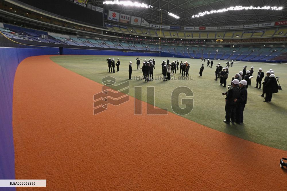 Biodegradable artificial turf at Vantelin Dome