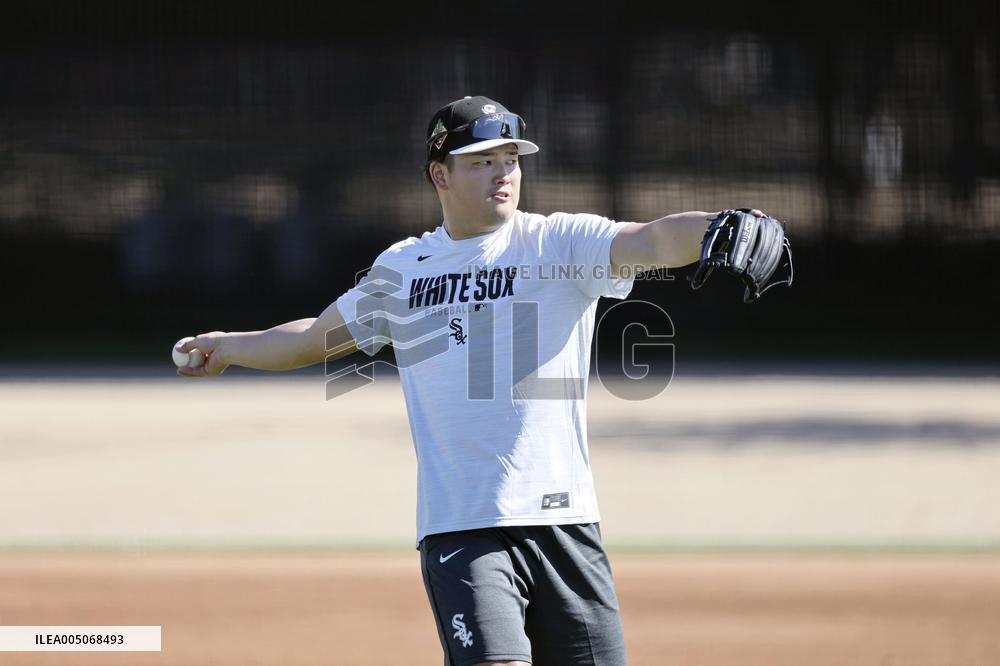 Baseball: MLB training