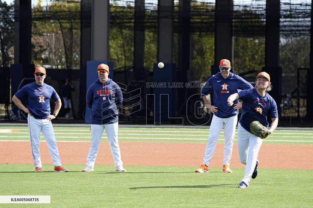 Baseball: MLB spring training