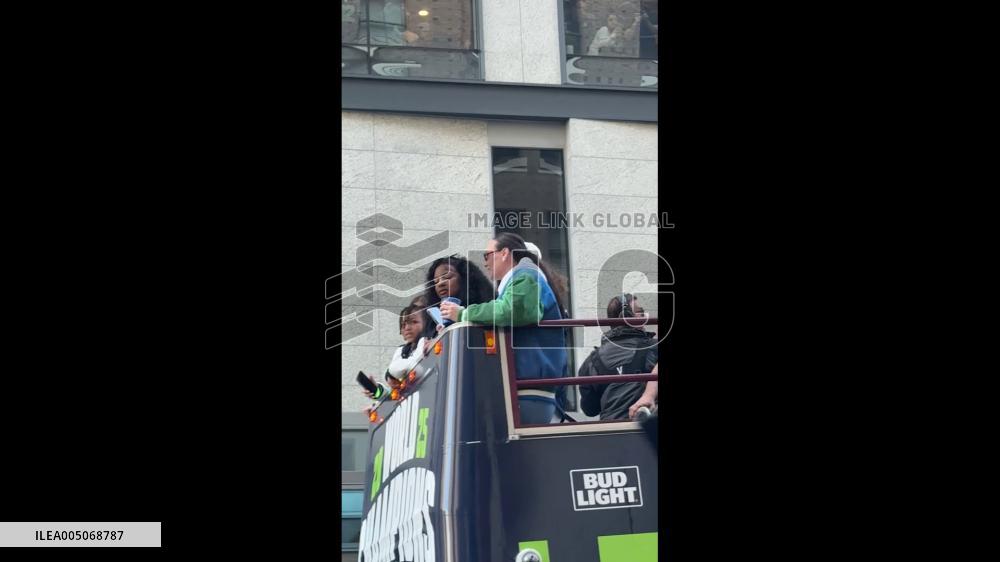 US: Seahawks Hold Super Bowl Victory Parade in Downtown Seattle 4