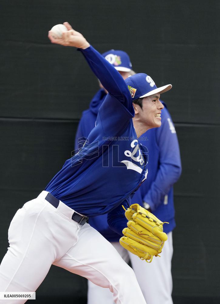 Baseball: MLB spring training