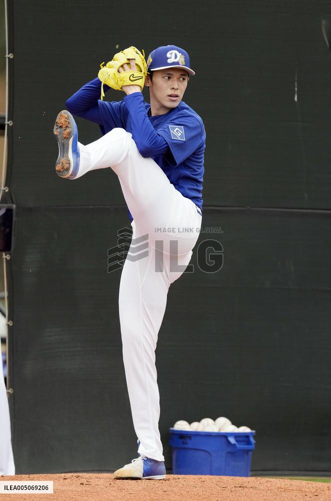 Baseball: MLB spring training