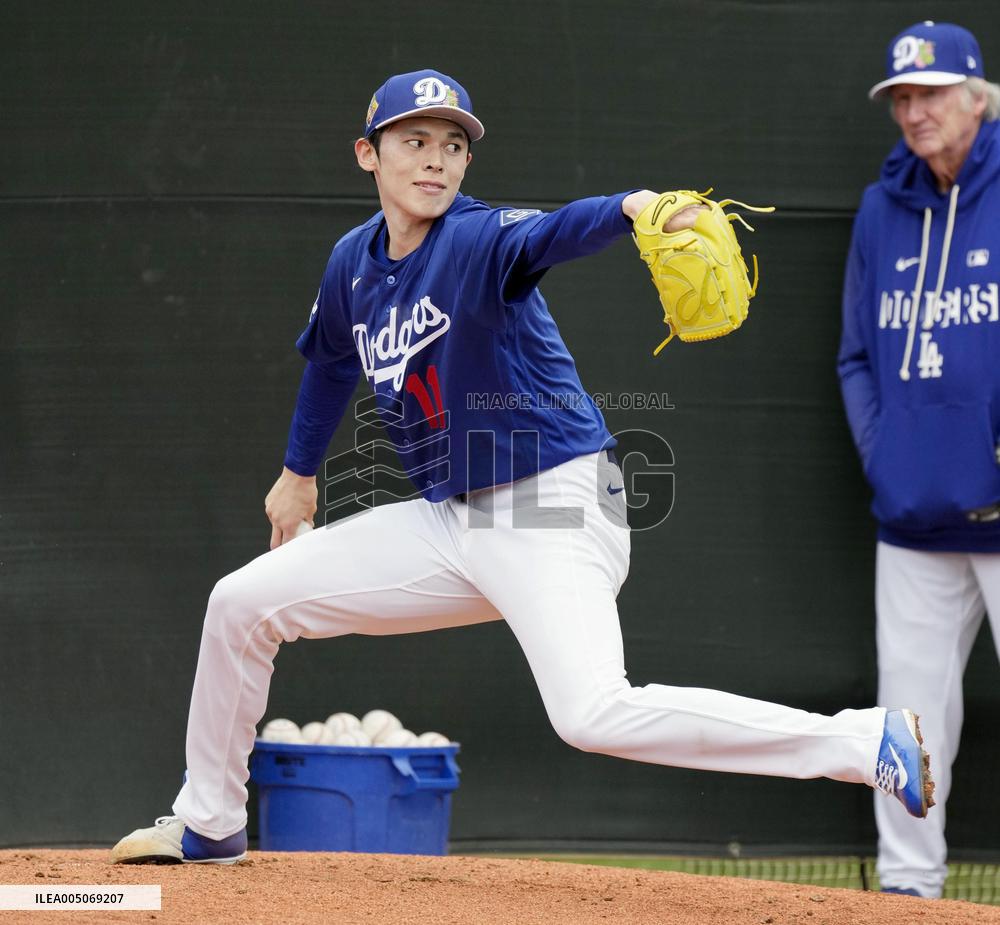 Baseball: MLB spring training