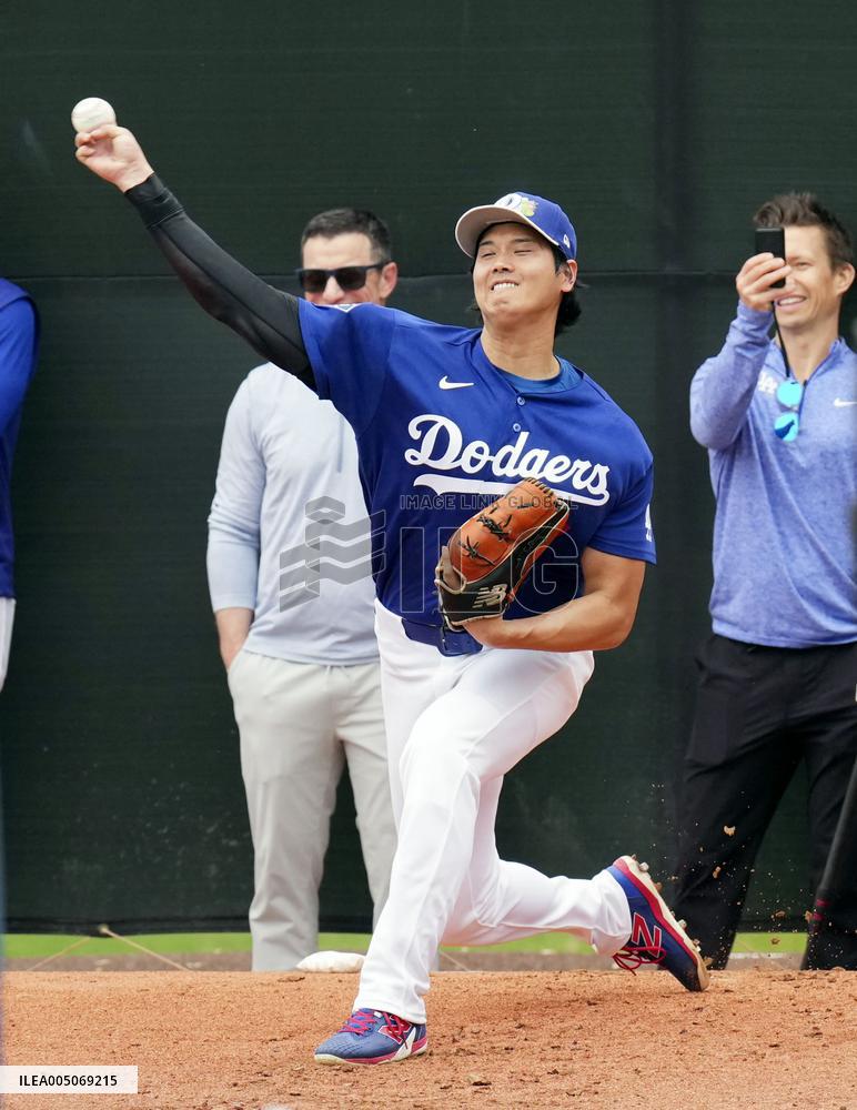 Baseball: MLB spring training