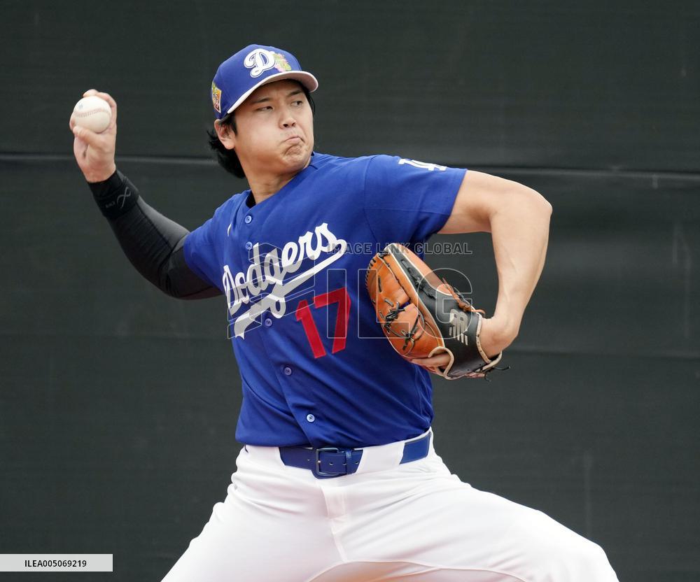 Baseball: MLB spring training