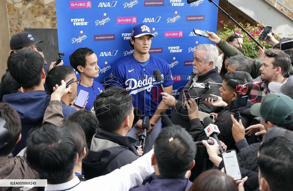 Baseball: MLB spring training