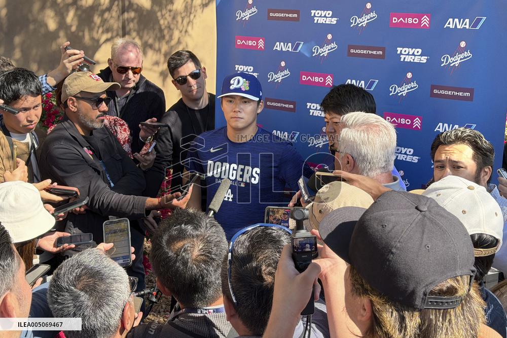 Baseball: MLB spring training