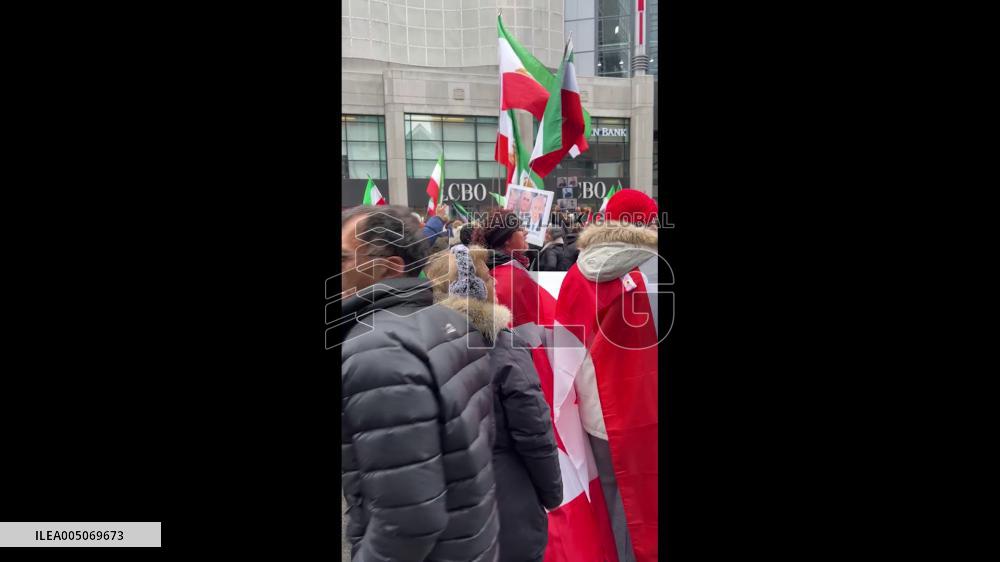 Canada: Hundreds of Thousands Rally in Toronto and Vancouver Backing Iran Protest Movement 2