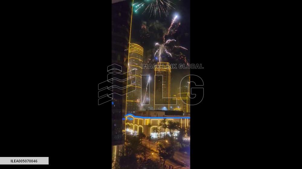 Philippines: Fireworks Light Up Manila for Lunar New Year