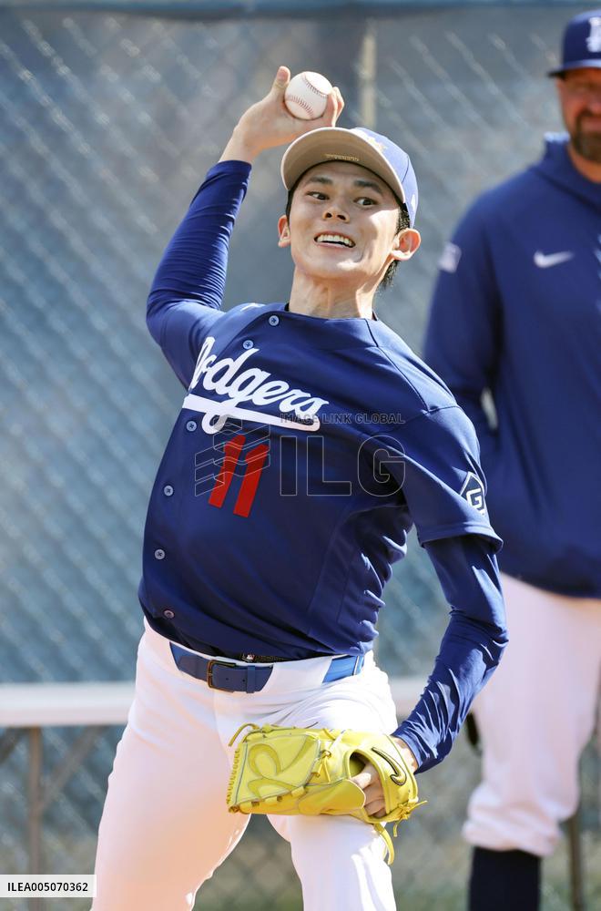 Baseball: MLB spring training