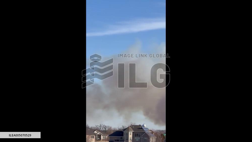 US: Wildfire Breaks Out in Eastern Iowa, Smoke Plume Visible for Miles