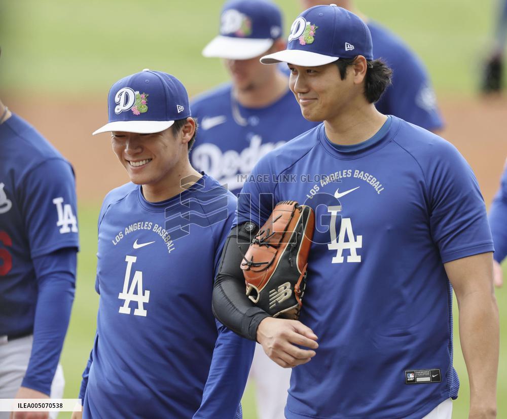 Baseball: MLB spring training