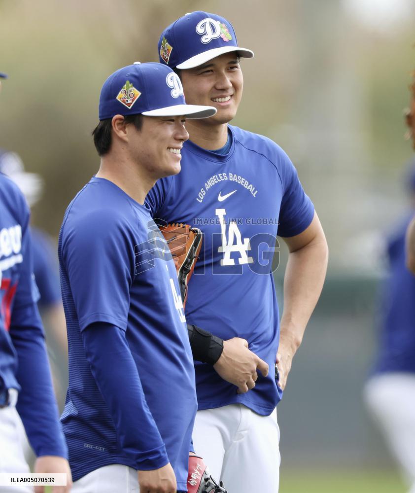 Baseball: MLB spring training