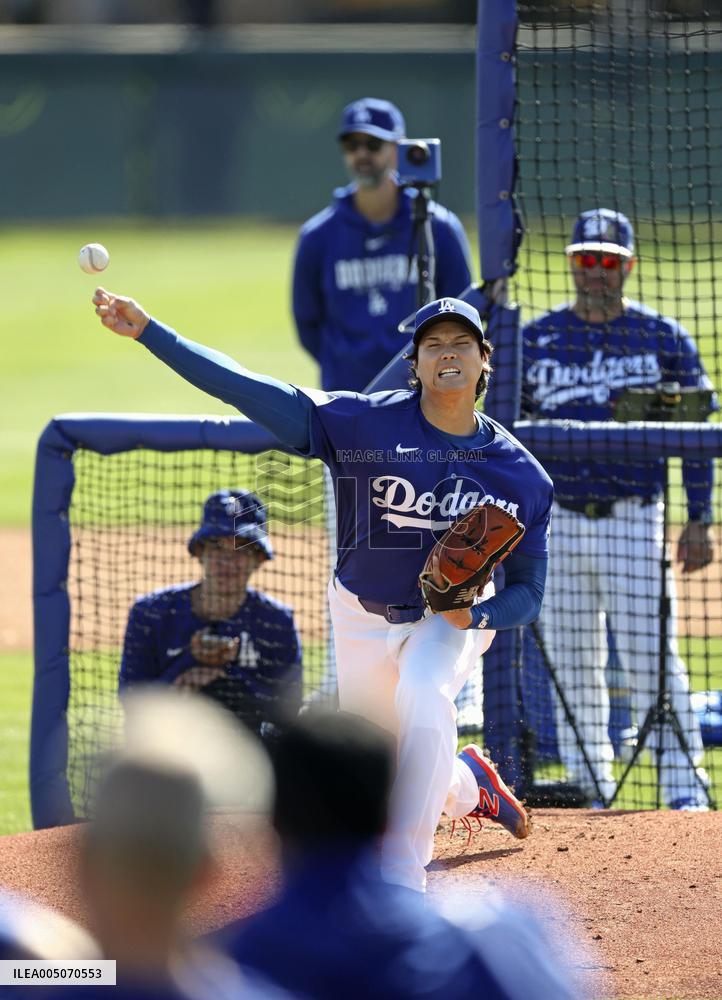 Baseball: MLB spring training