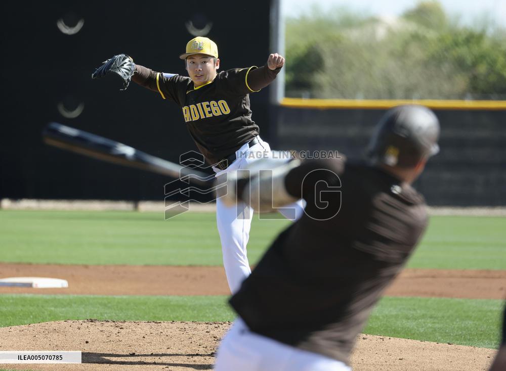 Baseball: MLB spring training