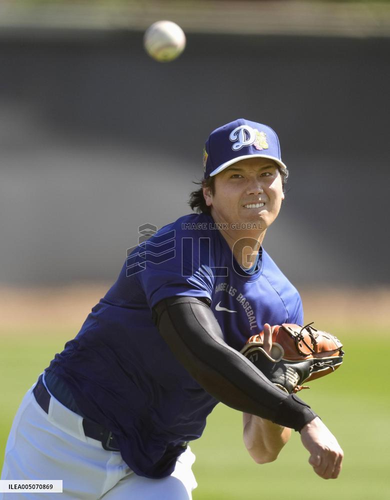 Baseball: MLB spring training