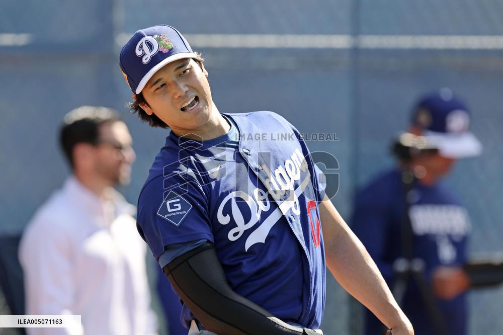 Baseball: MLB spring training