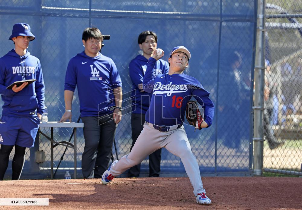 Baseball: MLB spring training