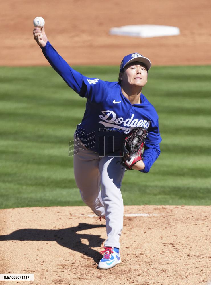 Baseball: MLB spring training game