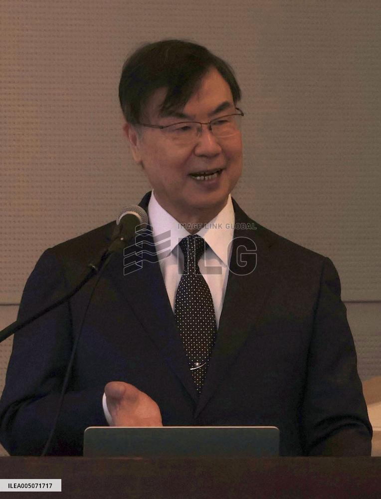 Nobel Prize winner Sakaguchi gives lecture