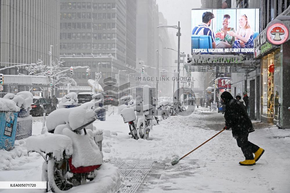 Snowstorm in New York