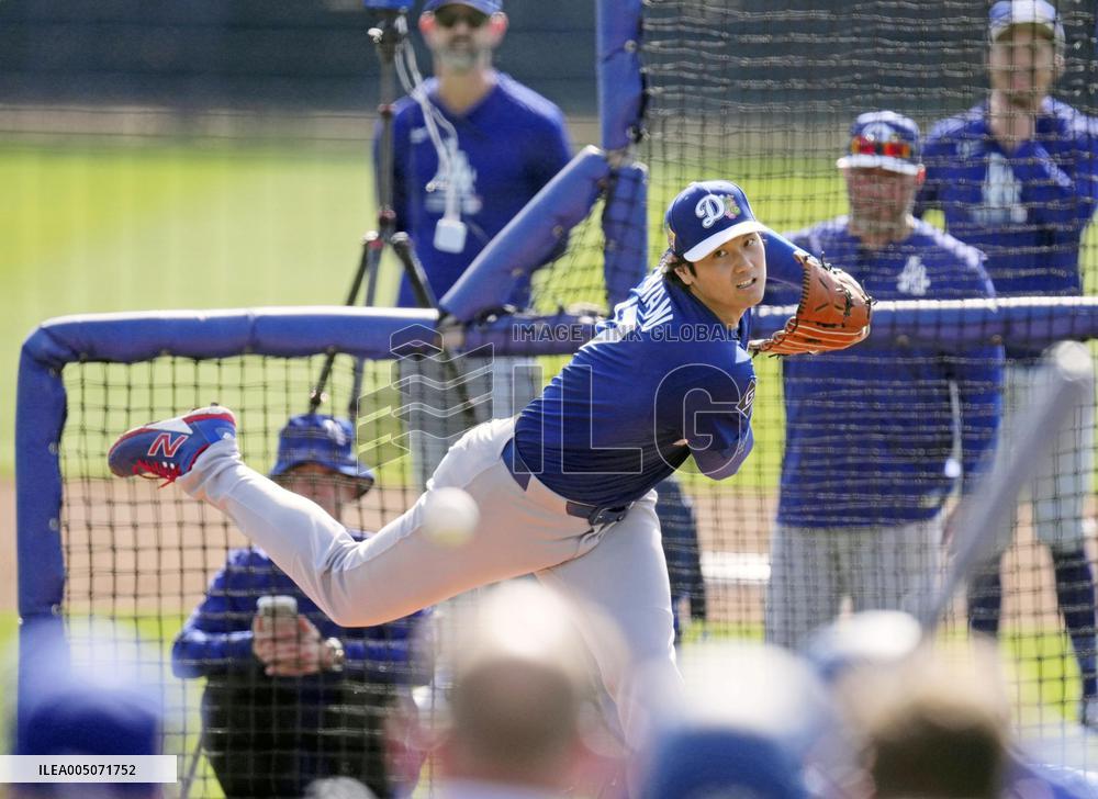 Baseball: MLB spring training