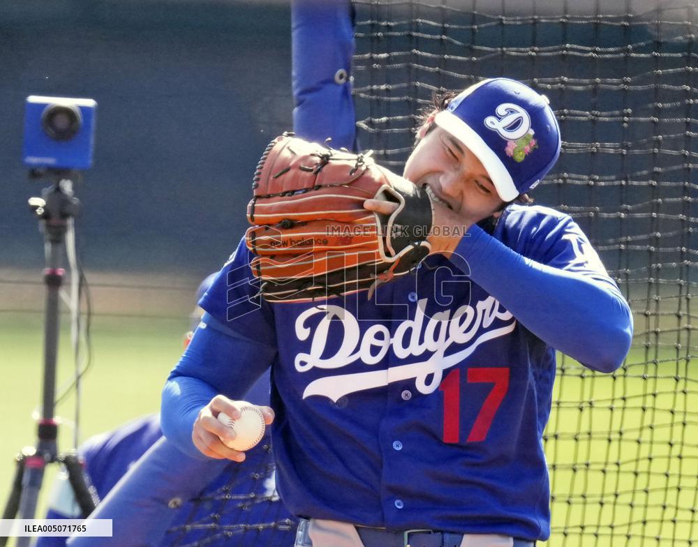 Baseball: MLB spring training