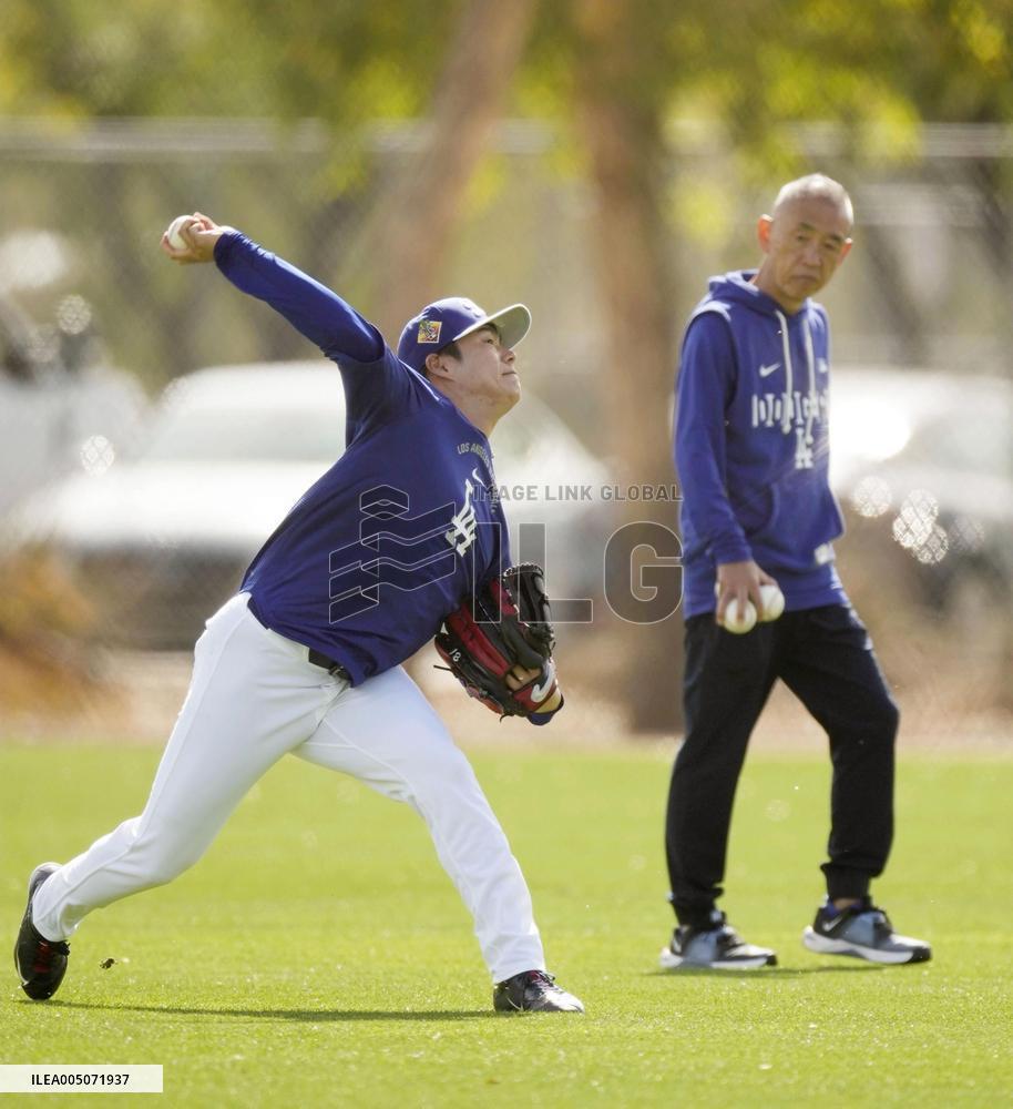 Baseball: MLB spring training