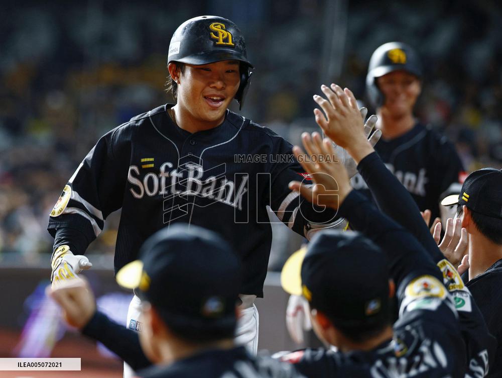 Baseball: Hawks-CTBC Brothers friendly