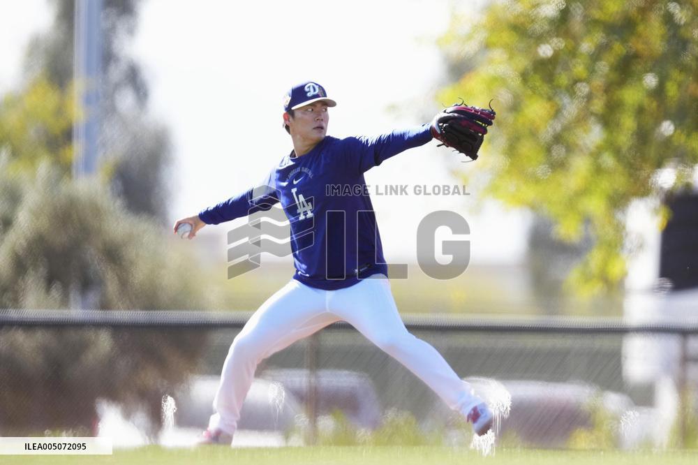 Baseball: MLB spring training