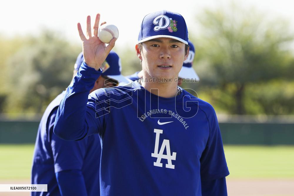 Baseball: MLB spring training