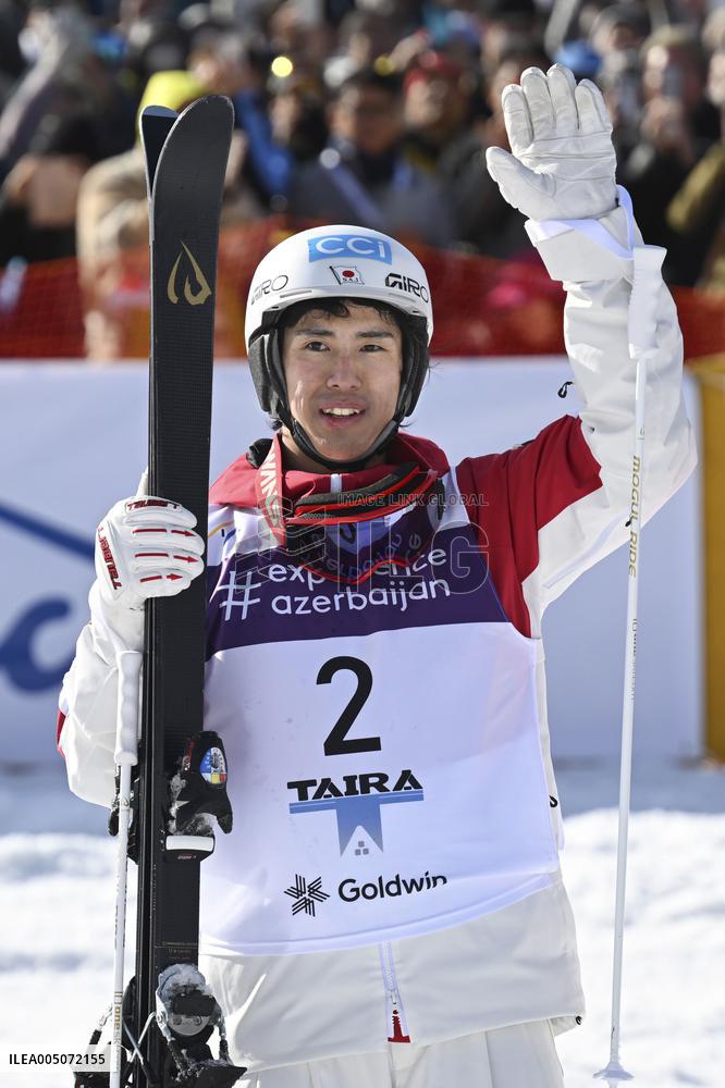 Freestyle skiing: World Cup in Japan