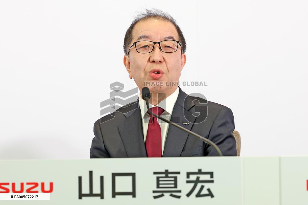 Isuzu President Change Press Conference