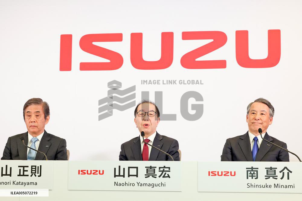 Isuzu President Change Press Conference