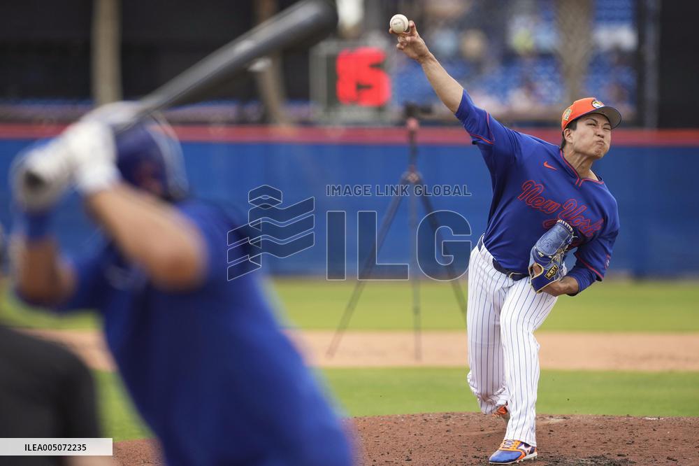 Baseball: MLB spring training