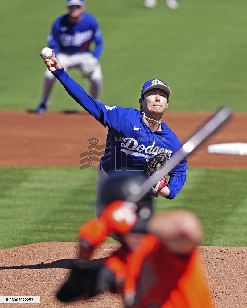 Baseball: MLB spring training