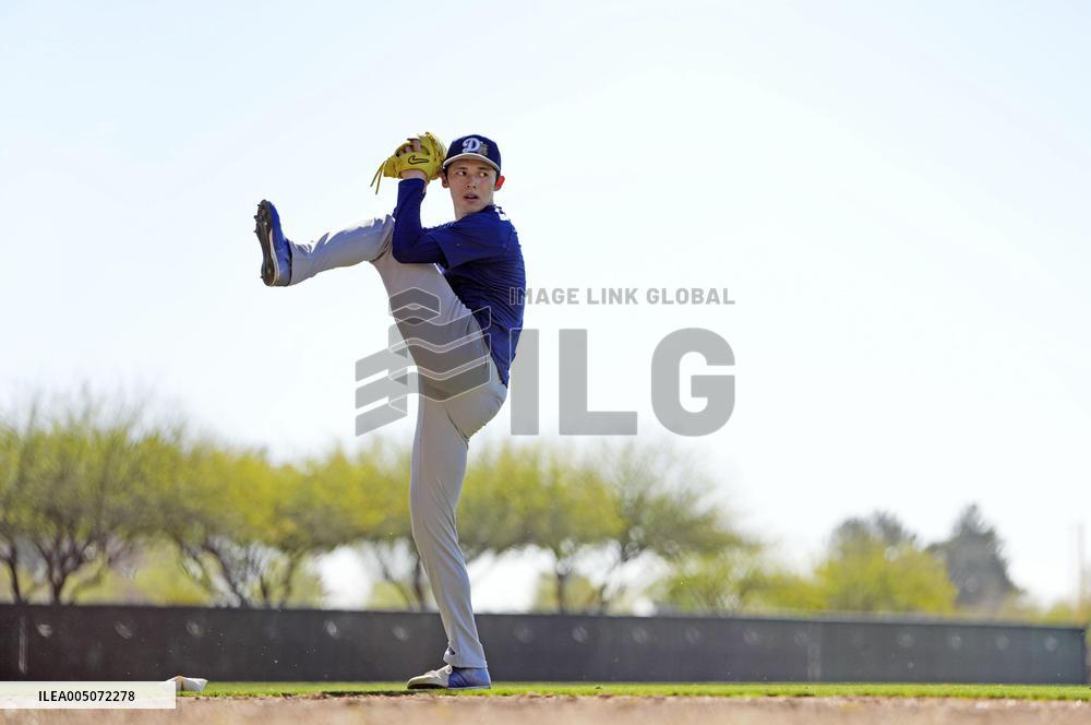 Baseball: MLB spring training