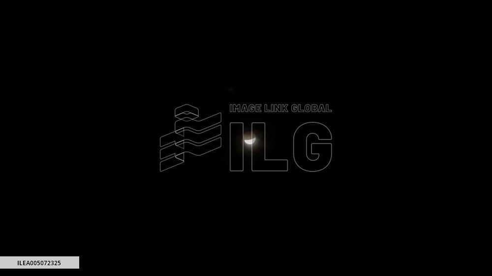 “Blood Moon” Lunar Eclipse Observed Across Asia, Australia and the Americas 3