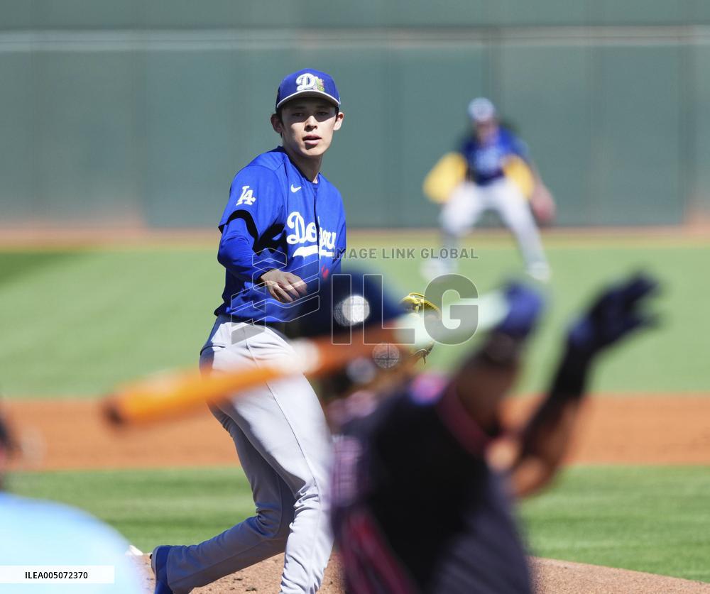 Baseball: MLB spring training game