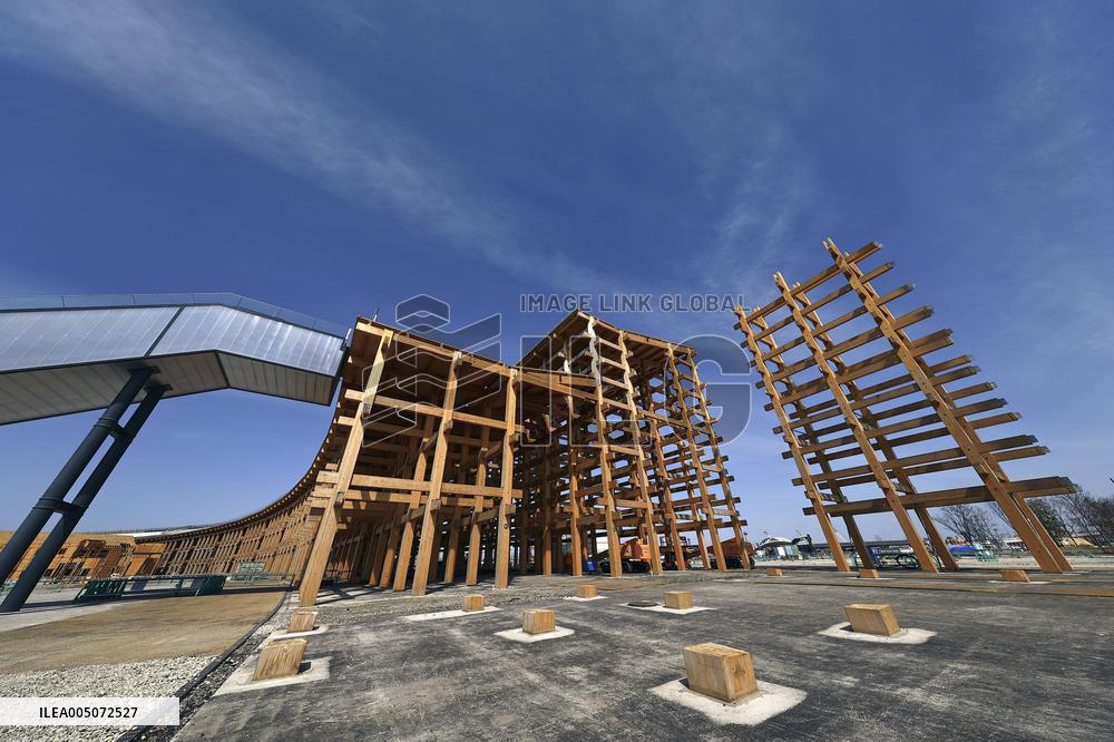 Wooden Grand Ring at expo venue in Osaka