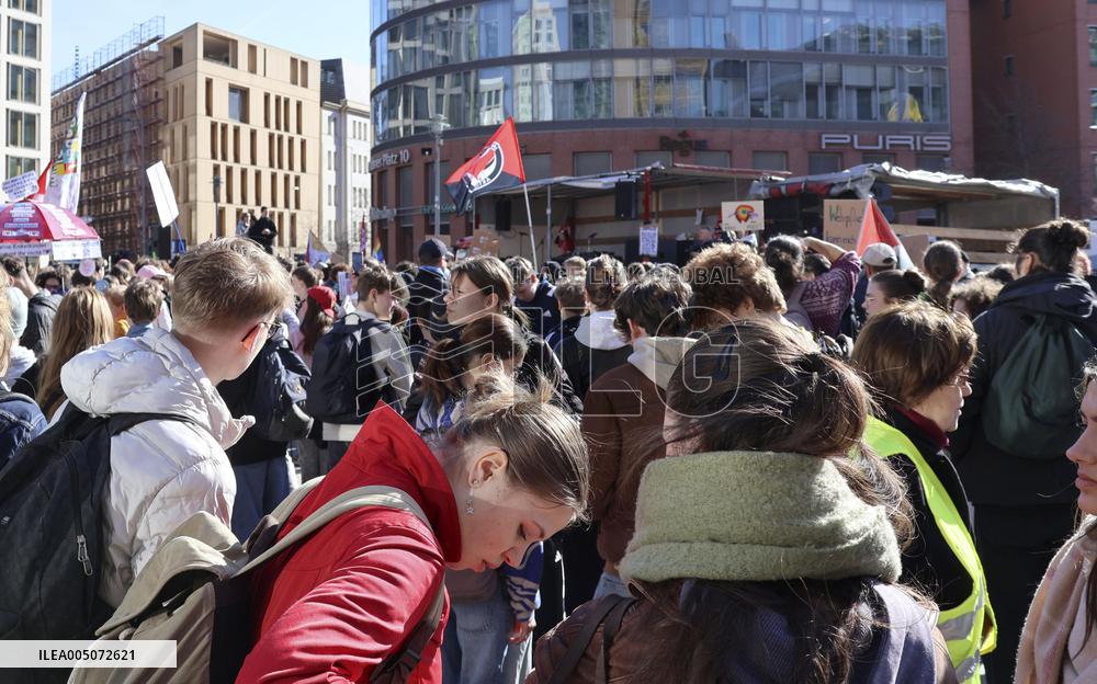 Protest against conscription law in Germany