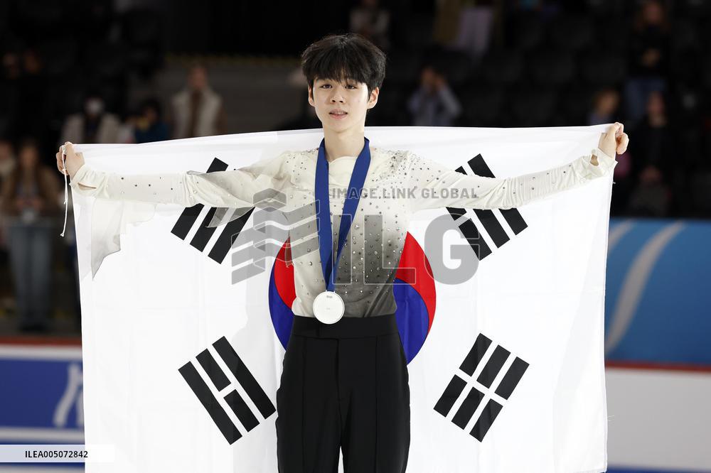 Figure skating: Junior world championships