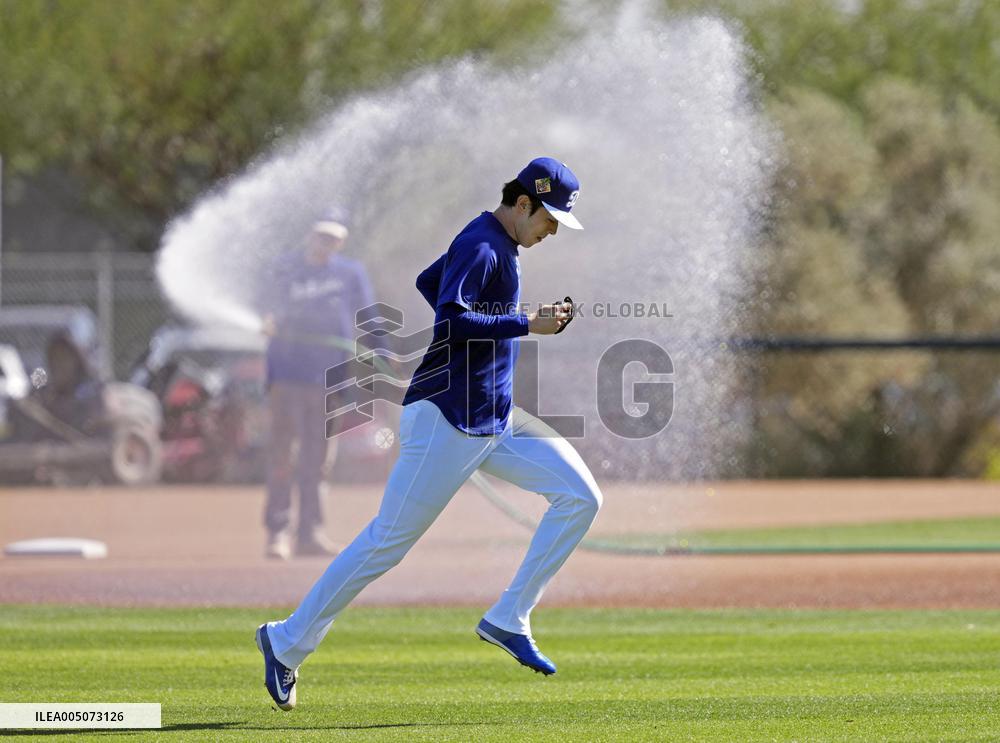 Baseball: MLB spring training