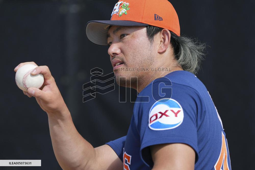 Baseball: MLB spring training