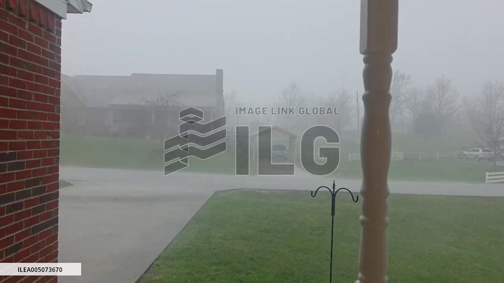 US: Powerful Cold Front Slams TN and KY, Bringing Strong Winds and Heavy Rain