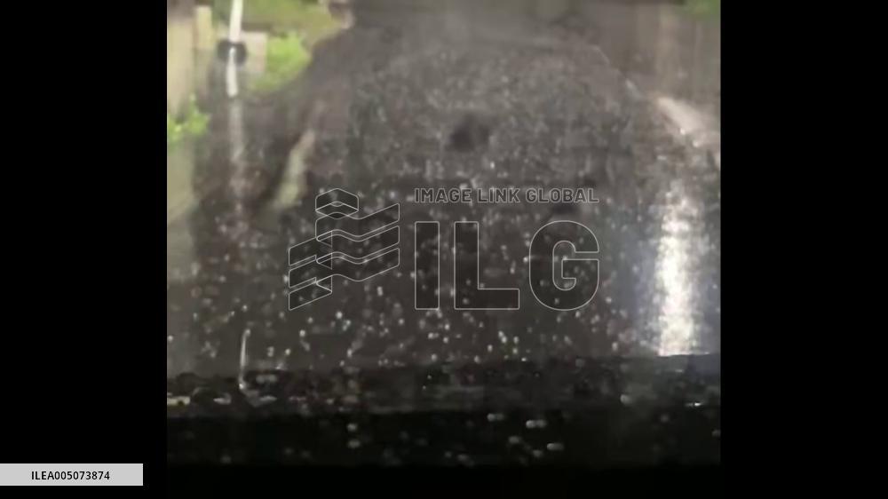 Japan: Okinawa Hit by Intense Hail as Strong Cold Front Moves Through