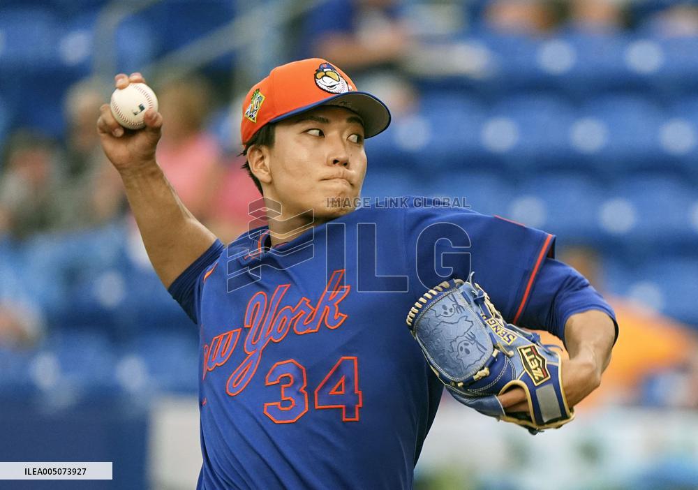 Baseball: MLB spring training
