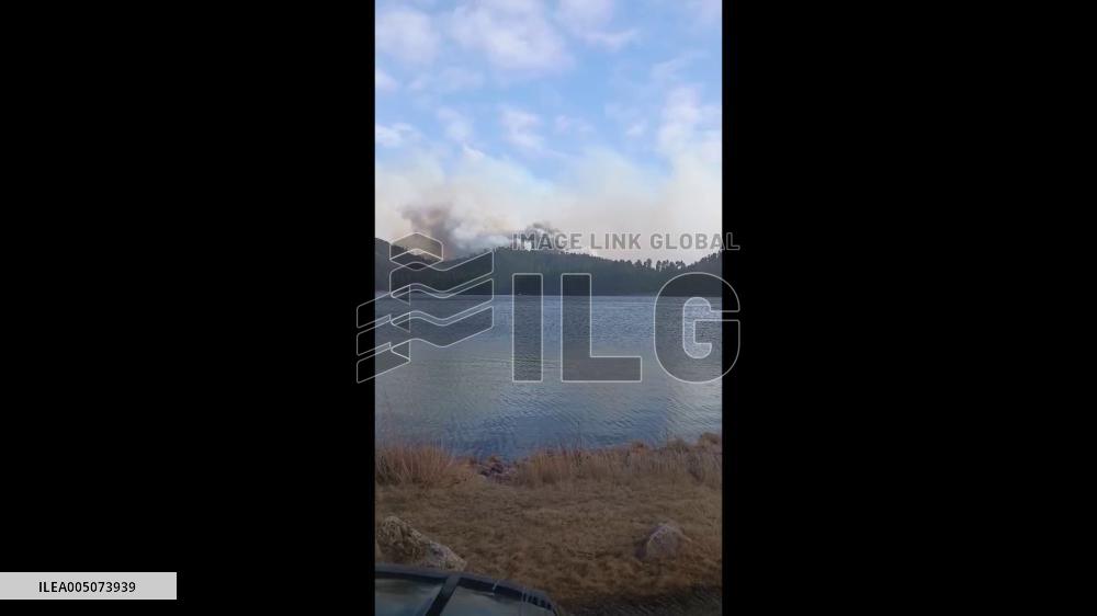 US: Fast-Moving Qury Fire Tears Through Custer, Remains Uncontained in South Dakota