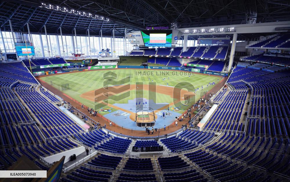 World Baseball Classic: Japan vs. Venezuela